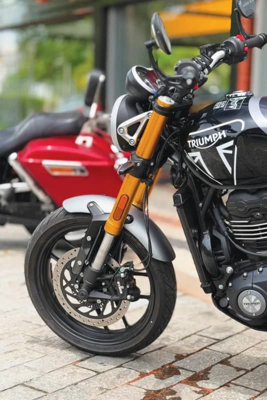 Triumph Speed 400 Production Stopped? Rumours and What It Means for Riders image 1