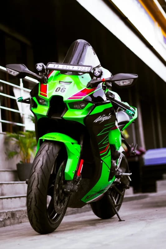 Pirelli Diablo Rosso III - High Performance Sport Tyre for Superbikes image 1