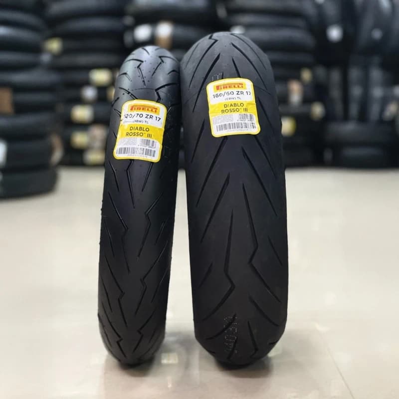 Pirelli Diablo Rosso III - High Performance Sport Tyre for Superbikes image 3